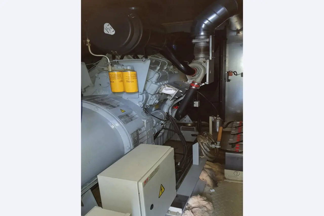 Máquinas dos sectores da fiação, tecelagem e tinturaria - Localização 79787 Lauchringen-5