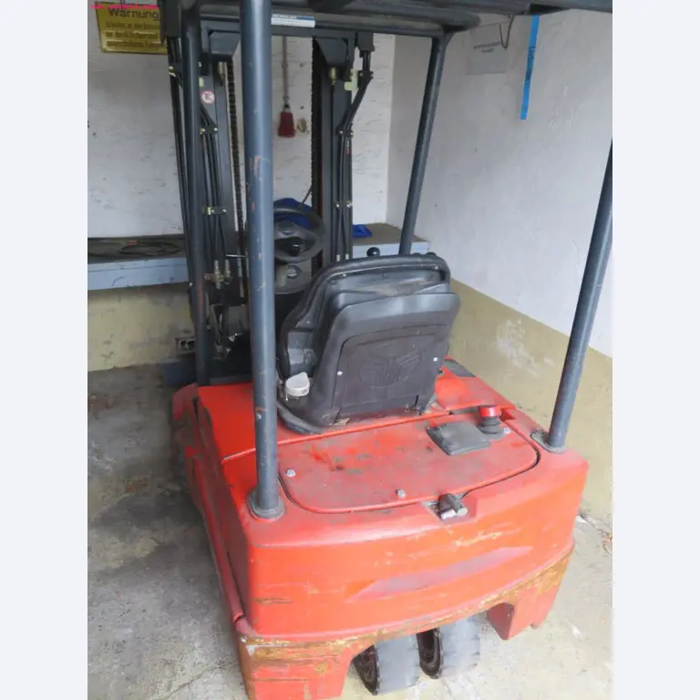 Máquinas dos sectores da fiação, tecelagem e tinturaria - Localização 79787 Lauchringen-1