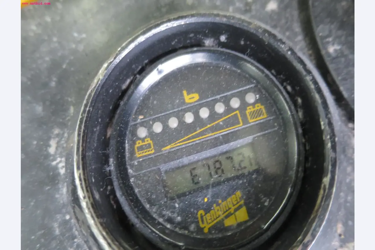 Máquinas dos sectores da fiação, tecelagem e tinturaria - Localização 79787 Lauchringen-3