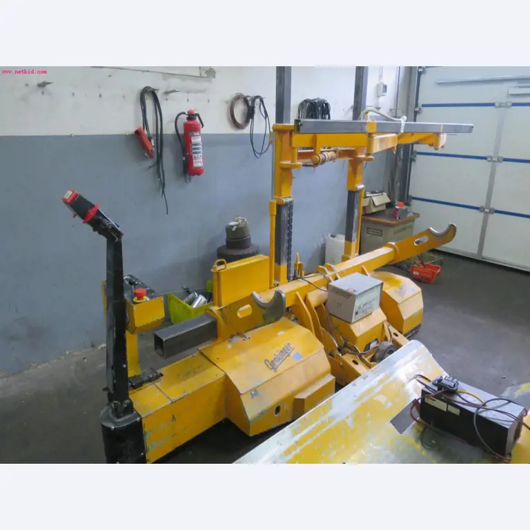 Máquinas dos sectores da fiação, tecelagem e tinturaria - Localização 79787 Lauchringen-1