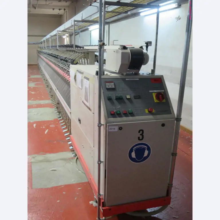 Máquinas dos sectores da fiação, tecelagem e tinturaria - Localização 79787 Lauchringen-1