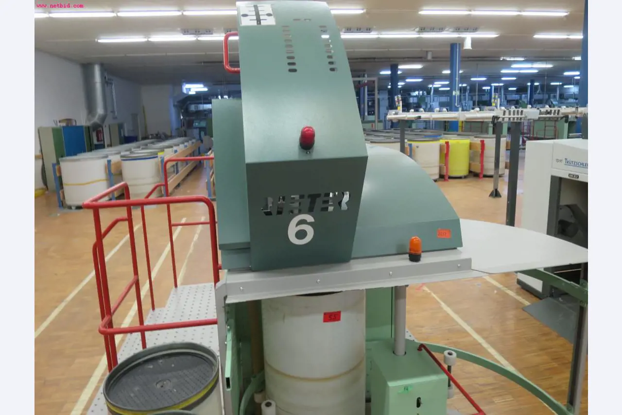 Máquinas dos sectores da fiação, tecelagem e tinturaria - Localização 79787 Lauchringen-2