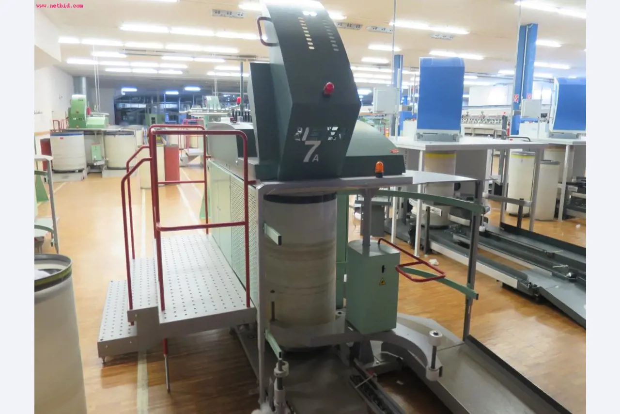 Máquinas dos sectores da fiação, tecelagem e tinturaria - Localização 79787 Lauchringen-3