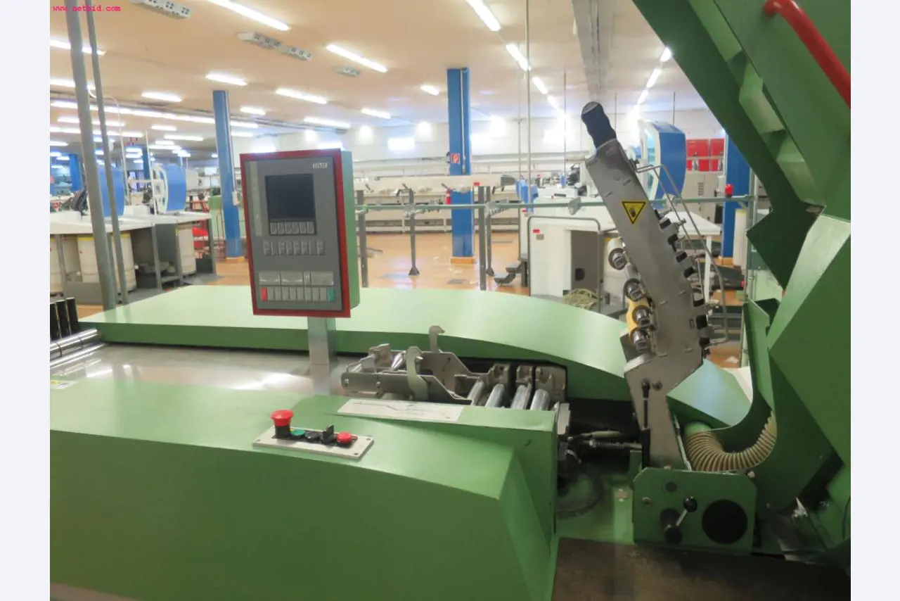 Máquinas dos sectores da fiação, tecelagem e tinturaria - Localização 79787 Lauchringen-4