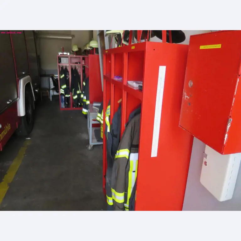 Máquinas dos sectores da fiação, tecelagem e tinturaria - Localização 79787 Lauchringen-2