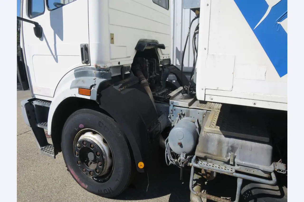 Máquinas dos sectores da fiação, tecelagem e tinturaria - Localização 79787 Lauchringen-4