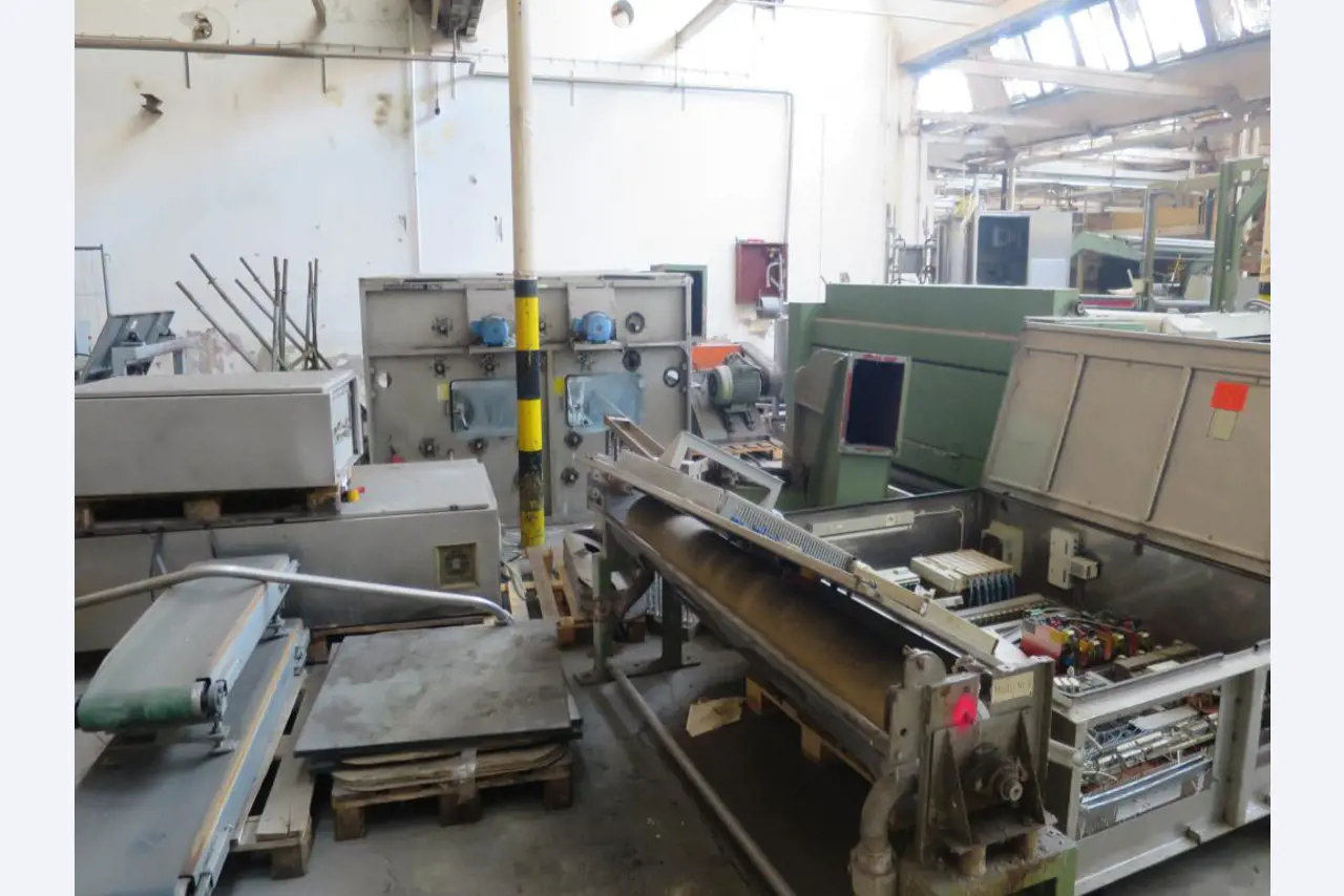 Comprehensive machinery from the sections pretreatment, dyeworks, finishing - Location 79541 Lörrach-2
