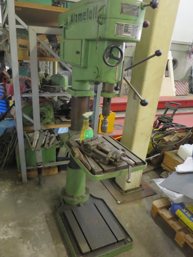 Máquinas dos sectores de pré-tratamento, tinturaria e acabamento - Localização 79541 Lörrach-2