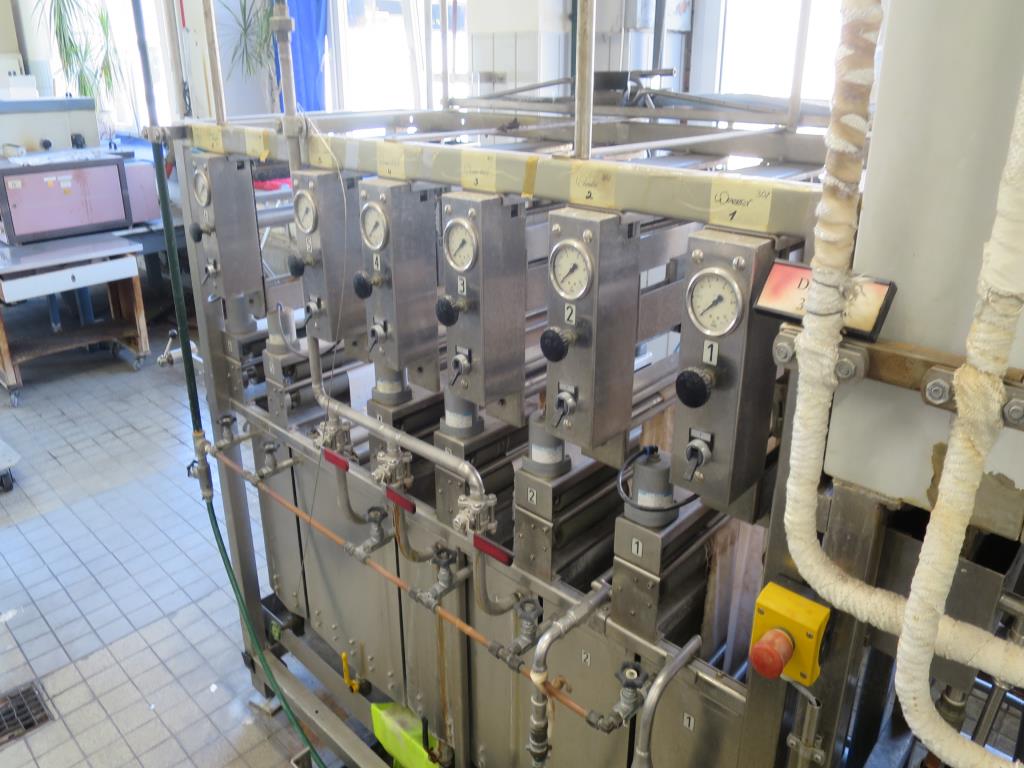 Máquinas dos sectores de pré-tratamento, tinturaria e acabamento - Localização 79541 Lörrach-5