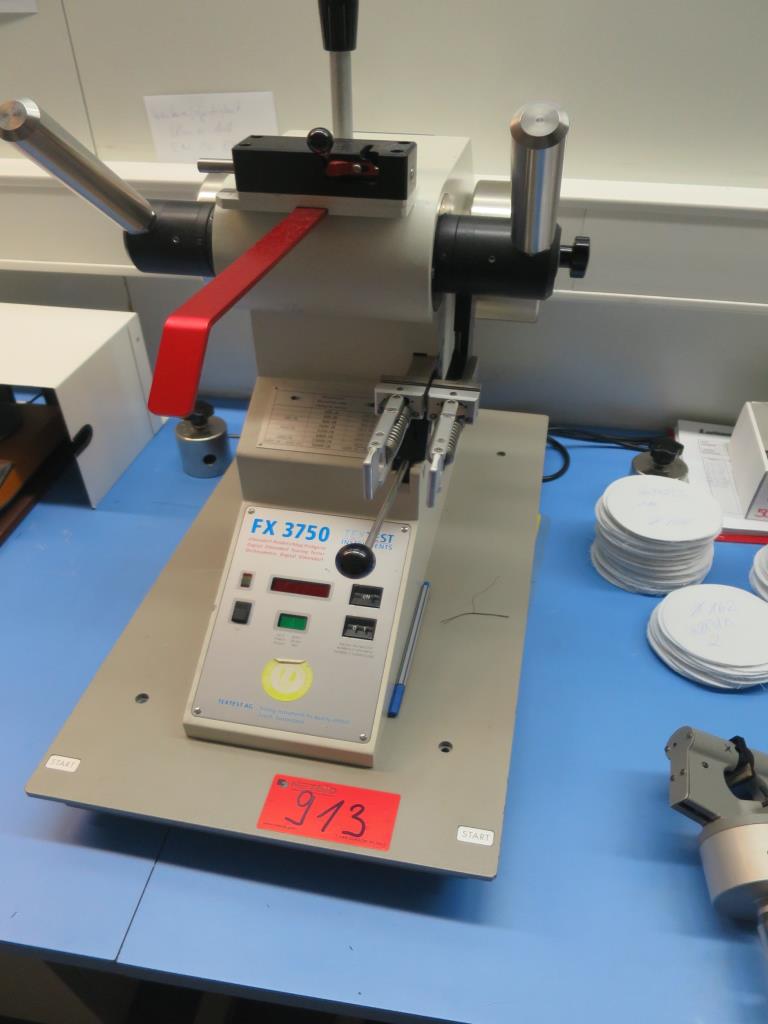 Máquinas dos sectores de pré-tratamento, tinturaria e acabamento - Localização 79541 Lörrach-1