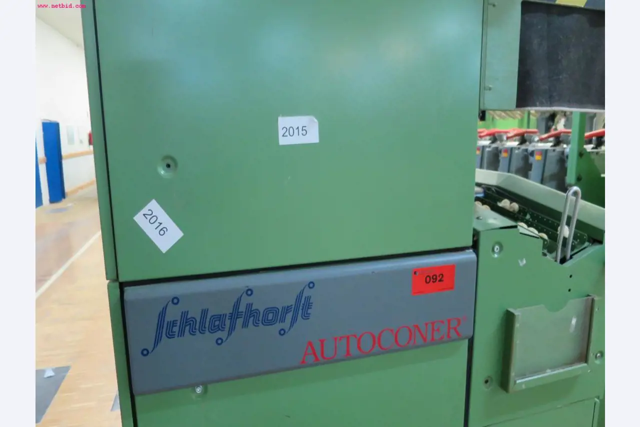 Máquinas dos sectores da fiação, tecelagem e tinturaria - Localização 79787 Lauchringen-1