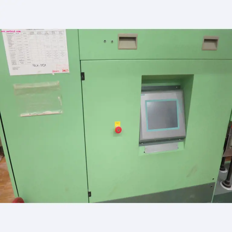 Máquinas dos sectores da fiação, tecelagem e tinturaria - Localização 79787 Lauchringen-3