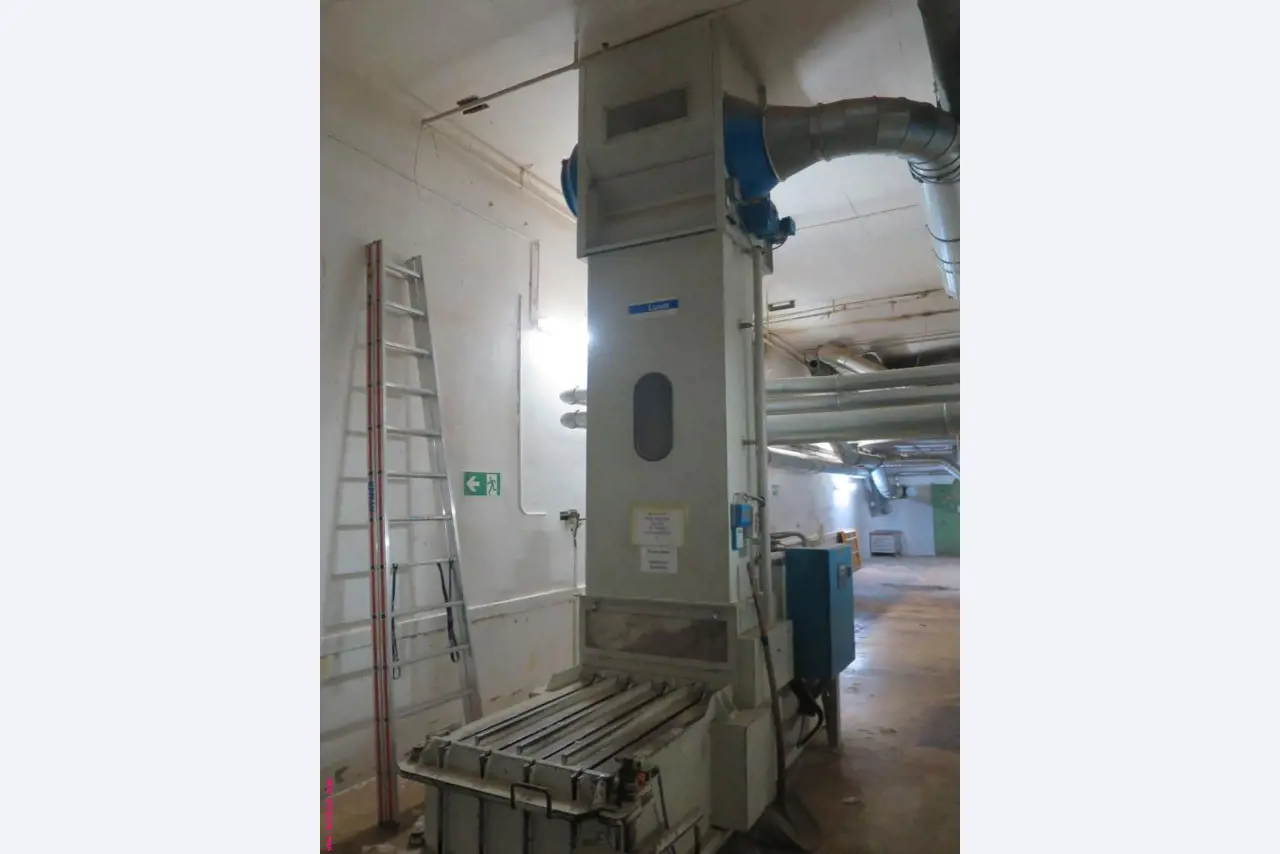 Comprehensive machinery from the sections spinning, weaving - Location 79787 Lauchringen -4