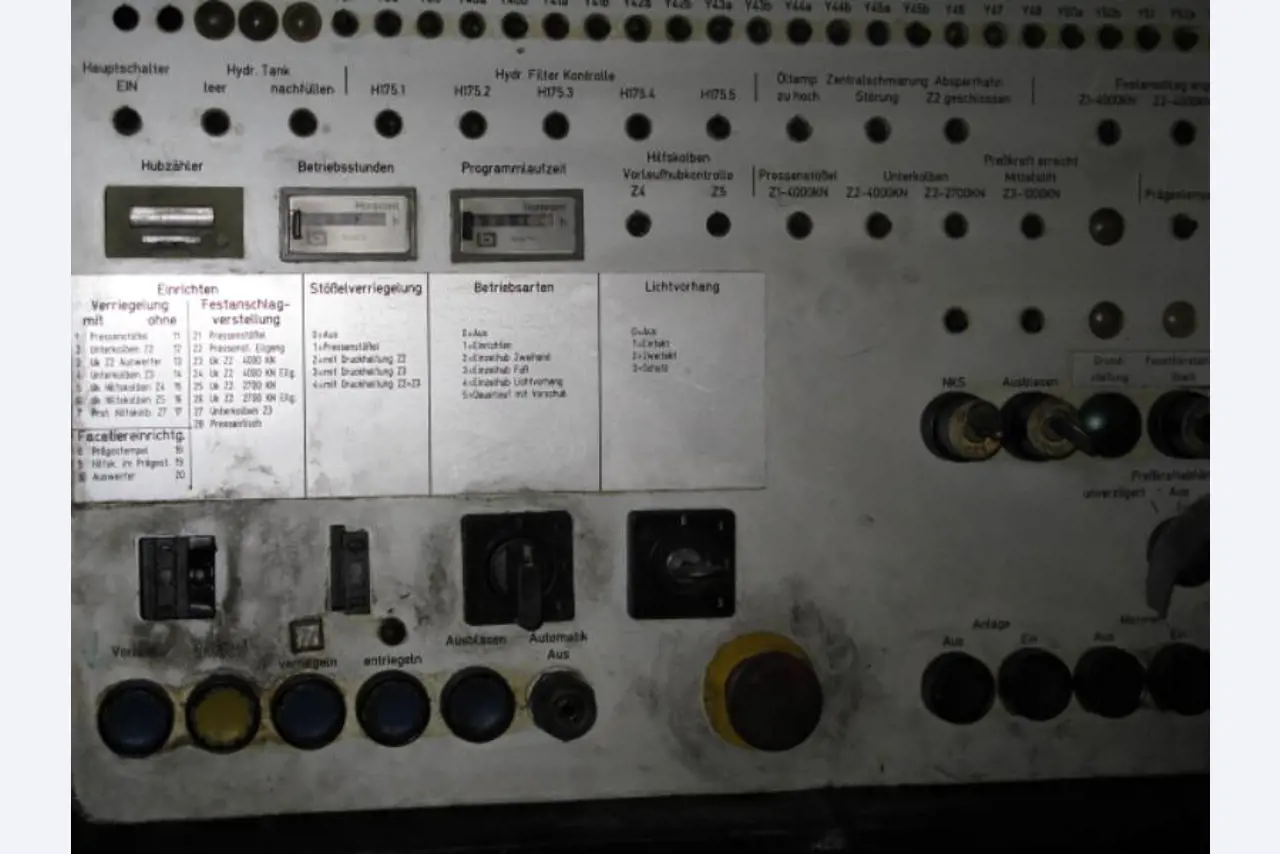 2 gepflegte, überzählige Ziehpressen -2