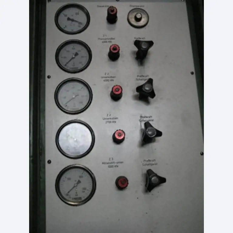 2 gepflegte, überzählige Ziehpressen -11