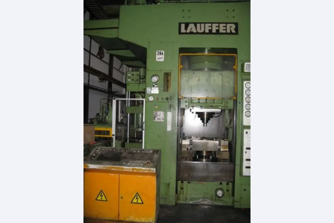 2 gepflegte, überzählige Ziehpressen -4