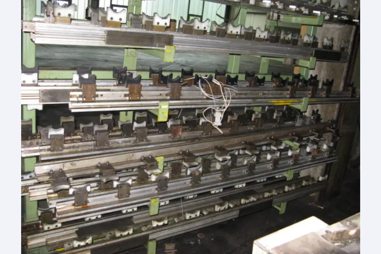 2 gepflegte, überzählige Ziehpressen -5