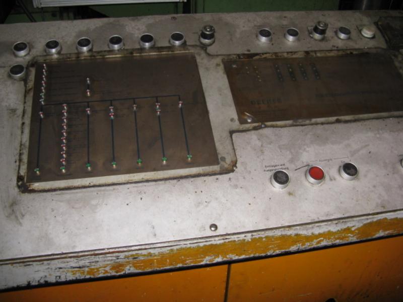 2 gepflegte, überzählige Ziehpressen -7