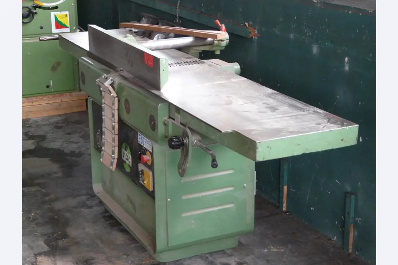 Tischlerei Carsten Brandt-1