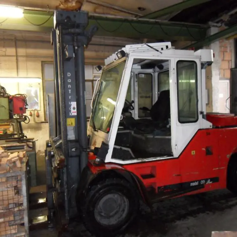 diesel fork lift truck DanTruck 09