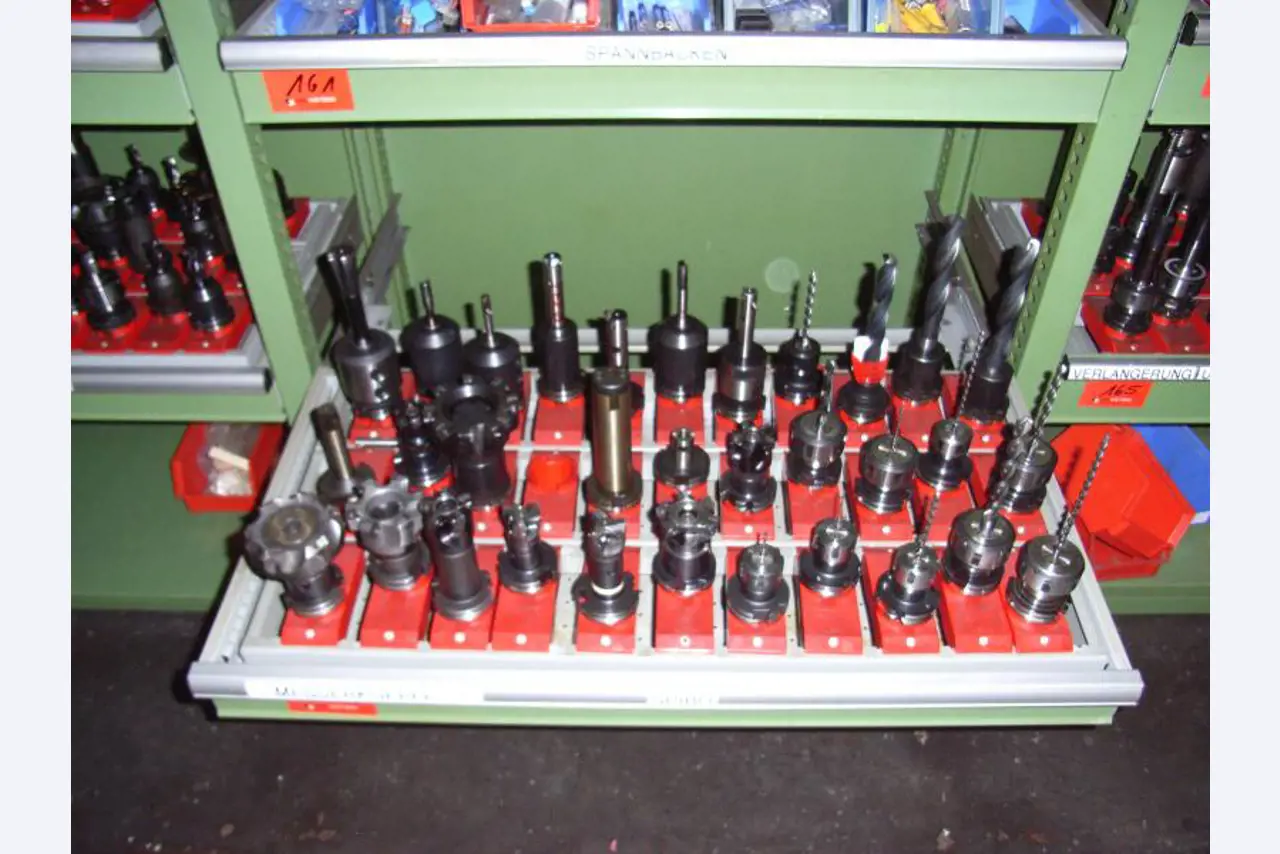 Göltenbodt Präzisionswerkzeug- und <br>Maschinenfabrik GmbH & Co. KG-1