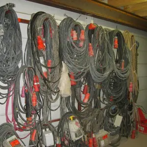 1 Posten 1 lot electric cable