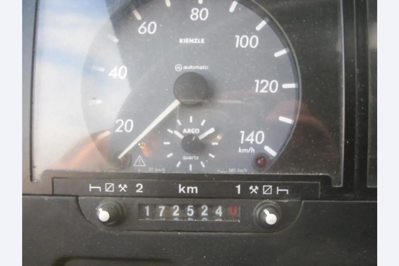 Working ship (direction finding boat) "Deepenschriewer IV" <br>and living barge "WS 3"-10