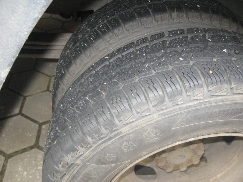 Working ship (direction finding boat) "Deepenschriewer IV" <br>and living barge "WS 3"-13