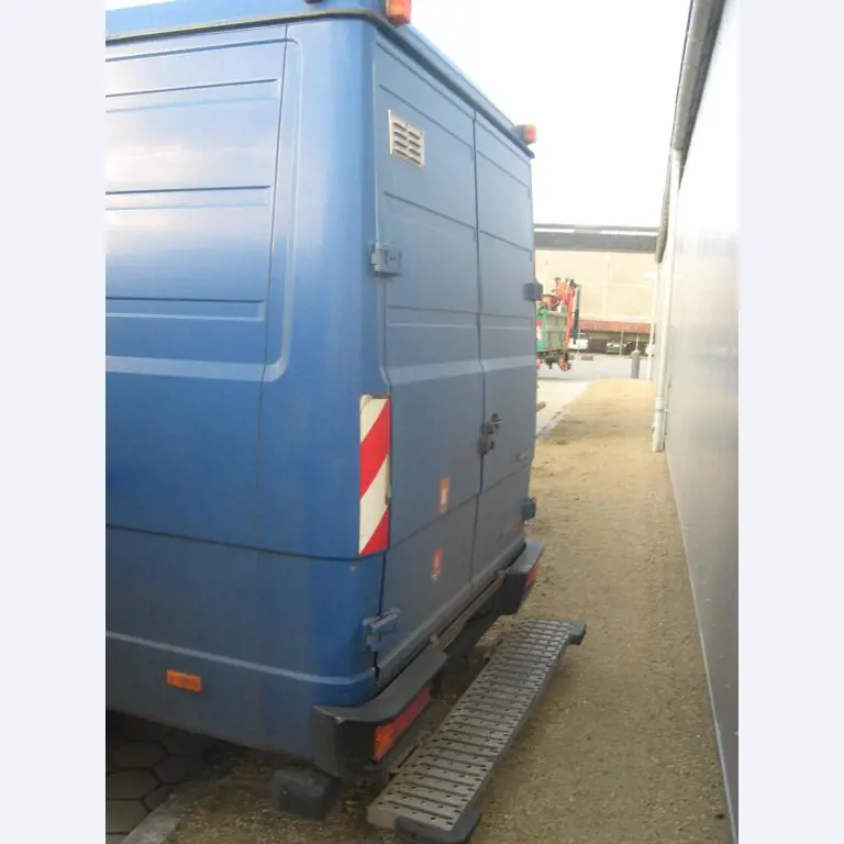 Working ship (direction finding boat) "Deepenschriewer IV" <br>and living barge "WS 3"-5