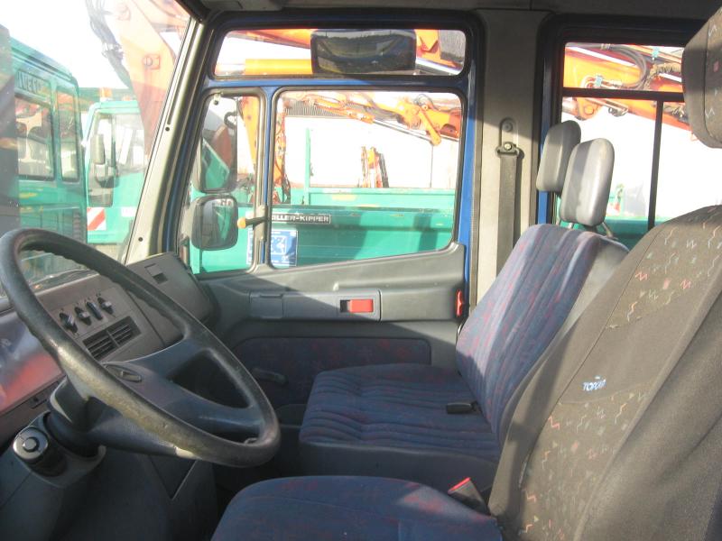 Working ship (direction finding boat) "Deepenschriewer IV" <br>and living barge "WS 3"-7