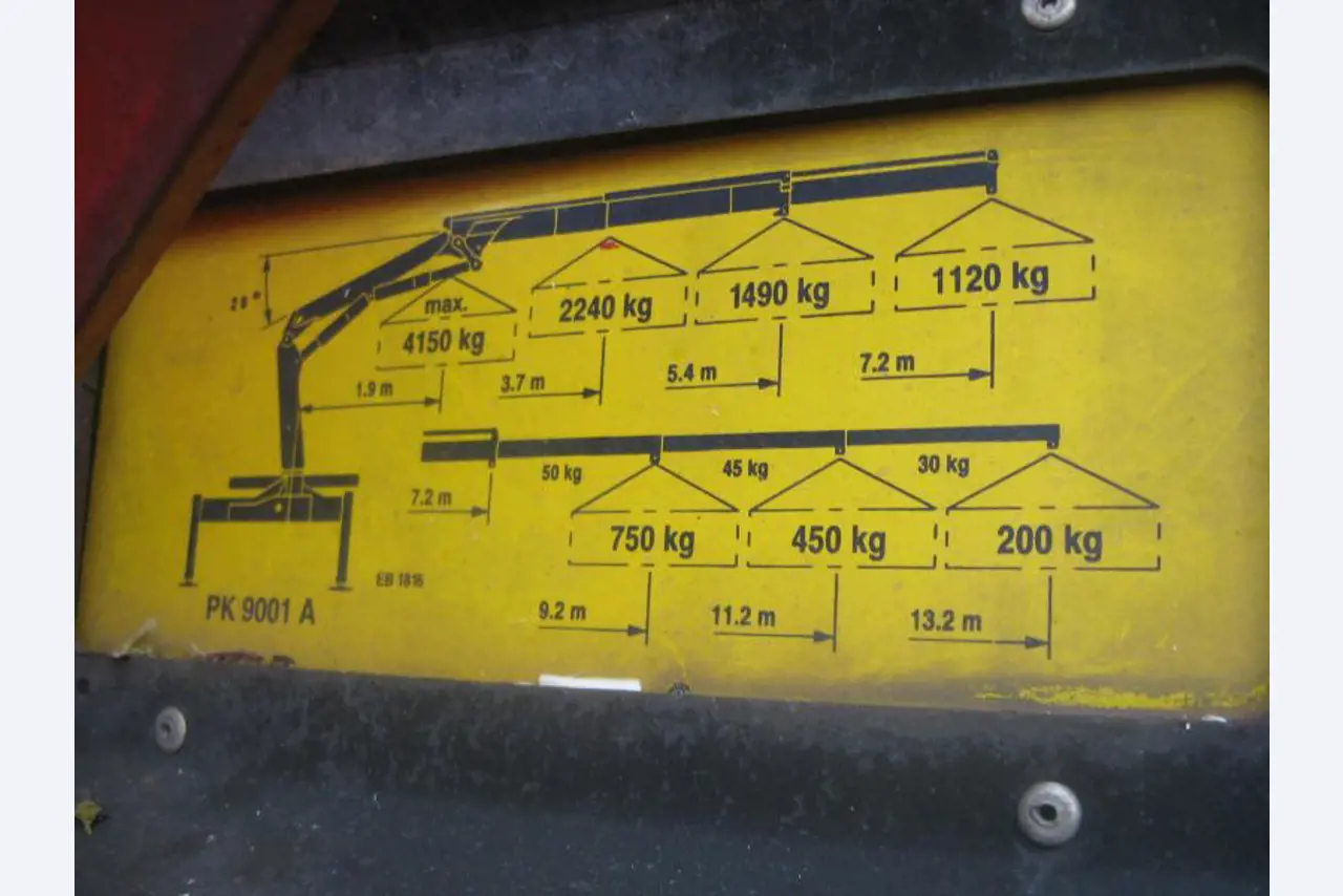 Barco de trabajo (barco de sondeo) "Deepenschriewer IV" <br>así como barcazas residenciales "WS 3"
-10