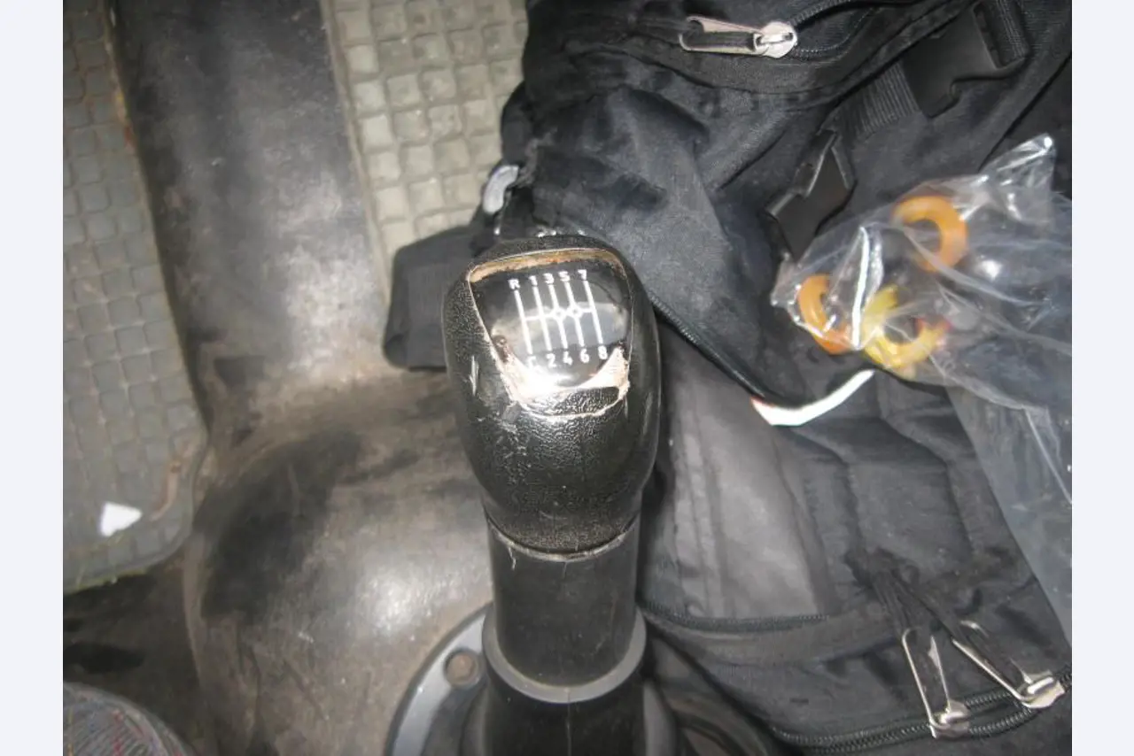 Barco de trabajo (barco de sondeo) "Deepenschriewer IV" <br>así como barcazas residenciales "WS 3"
-14