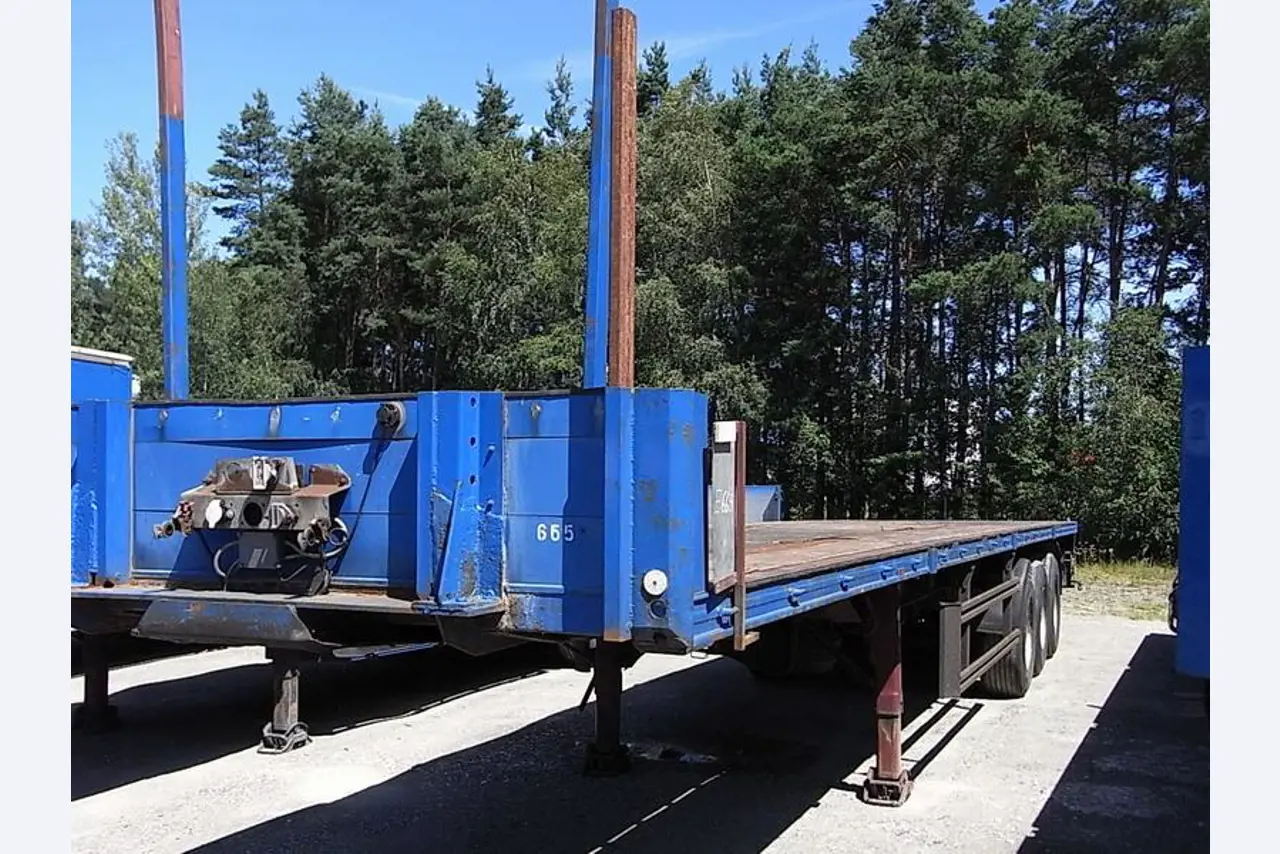 2 remolques en buen estado-1