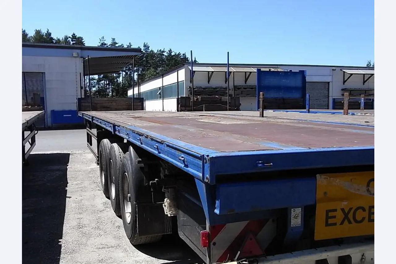 2 remolques en buen estado-3