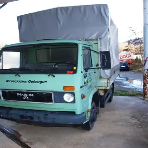 Lkw MAN 8.136 FS