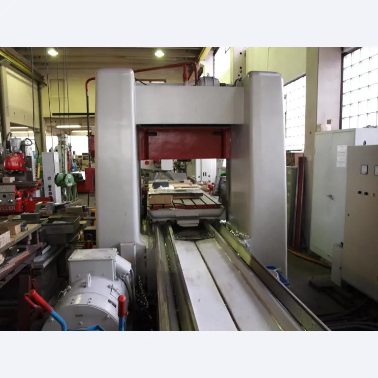 Empresa de fabricación de herramientas e ingeniería mecánica-2