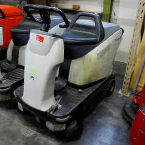 scrubber-drier  IPC Genius 1050