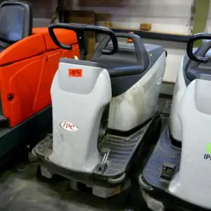 scrubber-drier  IPC Genius 1050