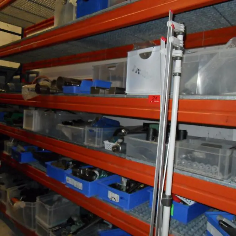 ca. 60 lfm. heavy duty pallet rack