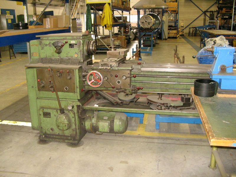 gepflegte Werkzeugmaschinen-1