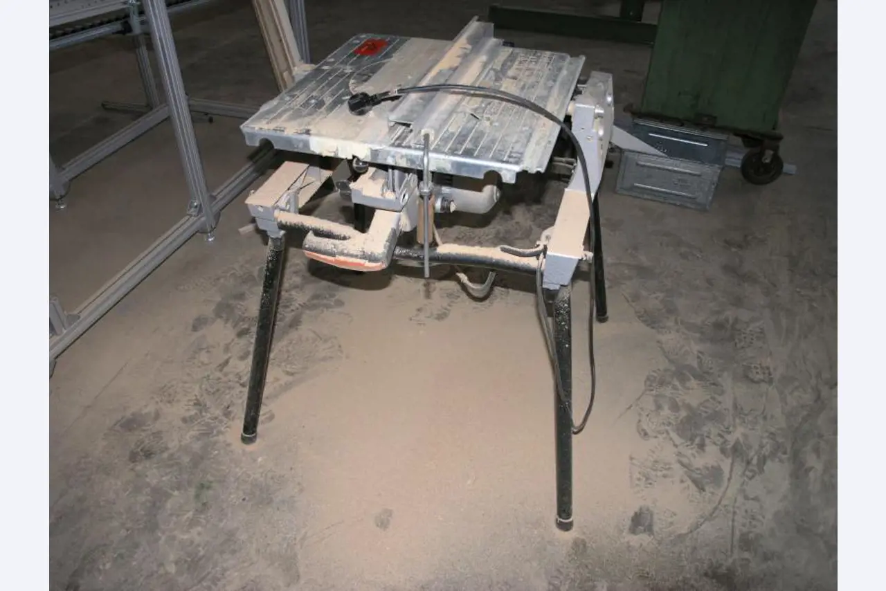 Ross GmbH acero, aluminio, construcción de tabiques-1