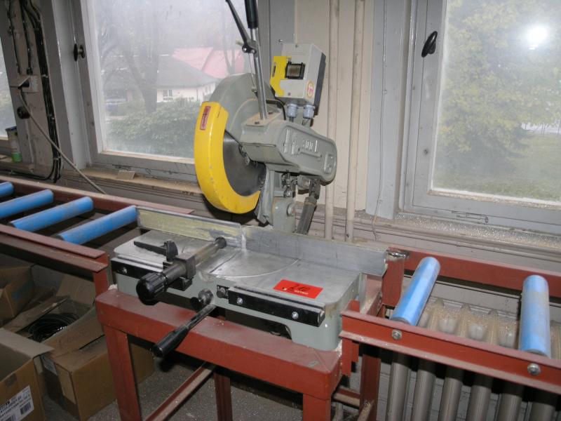 Ross GmbH Stahl-, Alu-, Trennwandbau-1