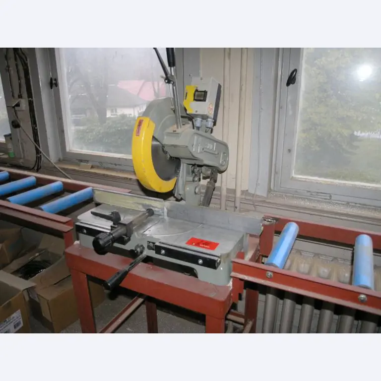 Ross GmbH Stahl-, Alu-, Trennwandbau-1