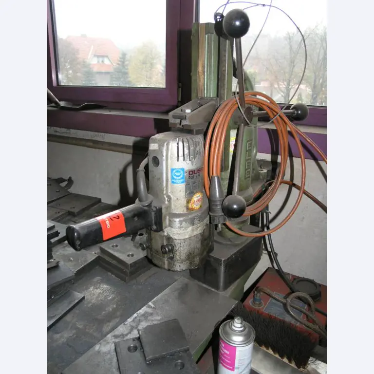 Ross GmbH Stahl-, Alu-, Trennwandbau-1