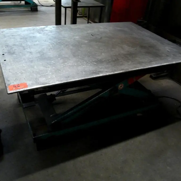 scissor lifting table Bolzoni