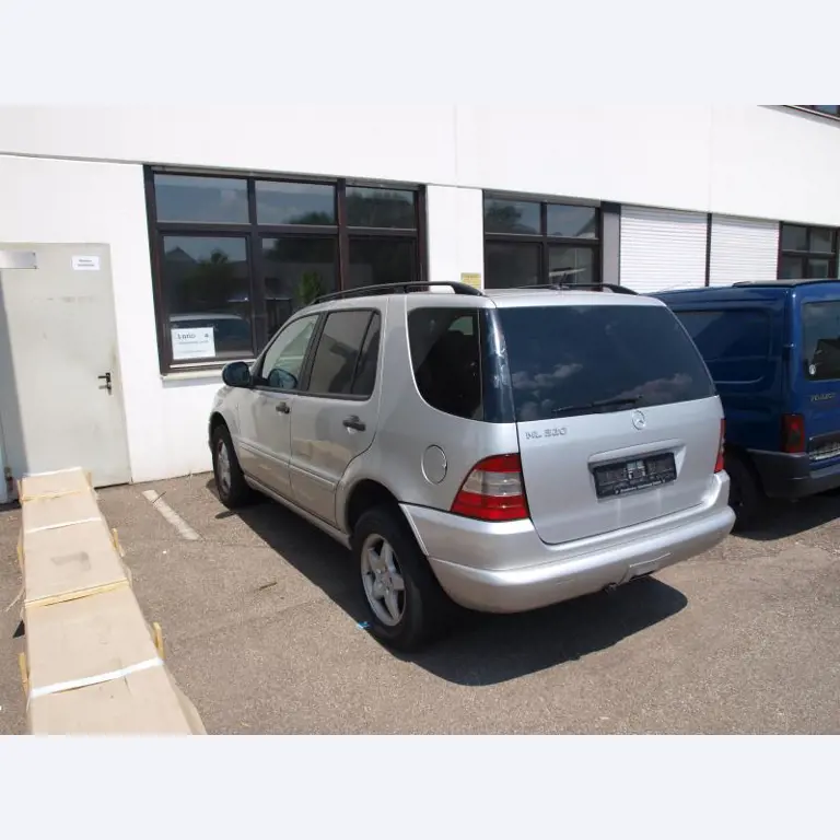 dobro vzdrževana vozila.-3