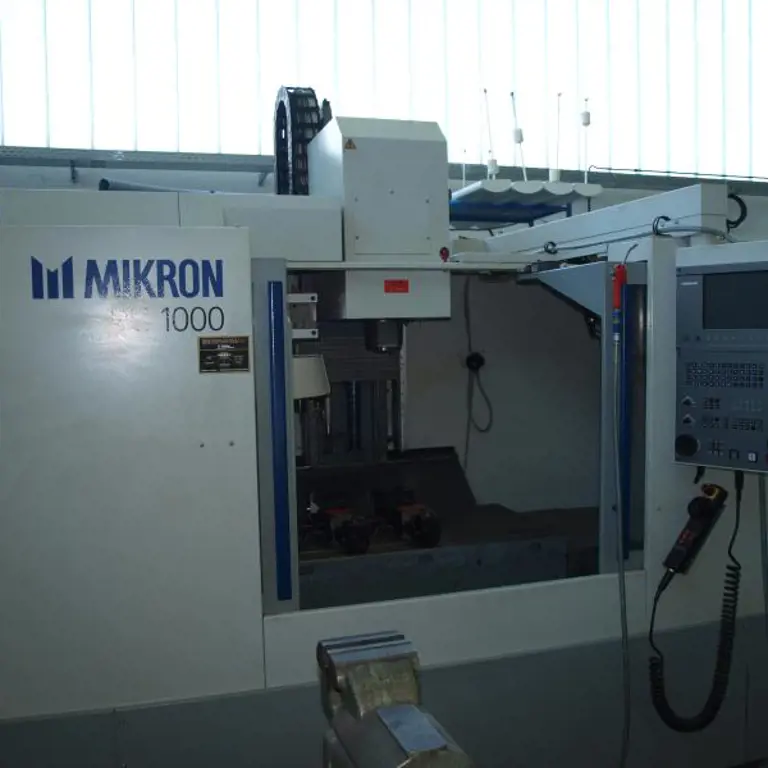 CNC-Bearbeitungszentrum Mikron VC 1000