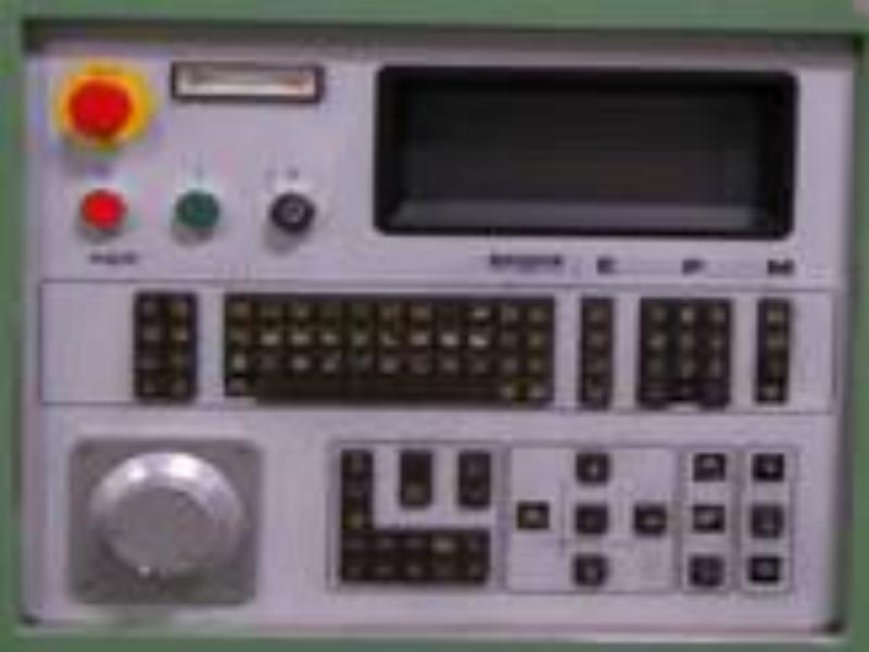 CNC-Drehmaschinen<br>Bearbeitungszentren

-3