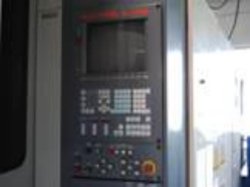 Tornos CNC<br>Centros de mecanizado

-2