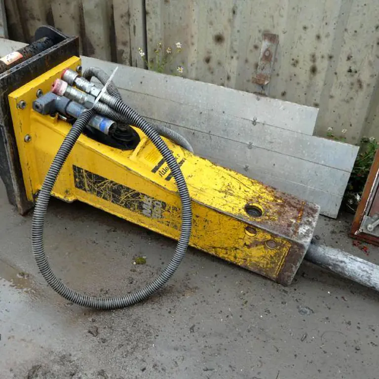 hydraulic hammer Atlas Copco MB 500